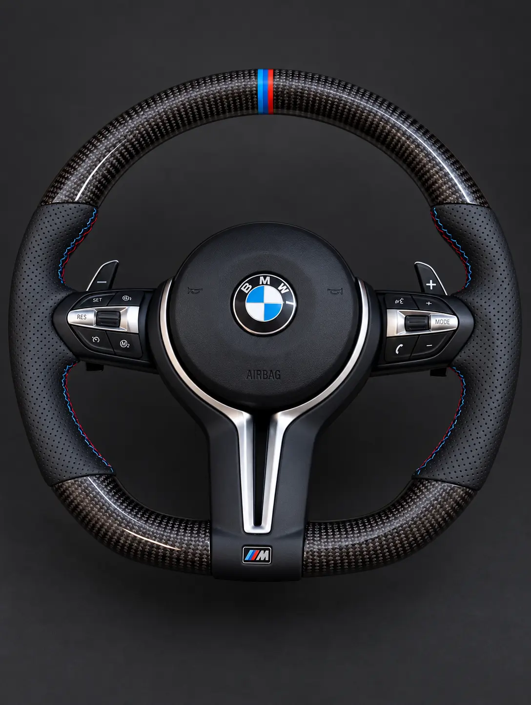 BMW F Serisi carbon ve deri direksiyon