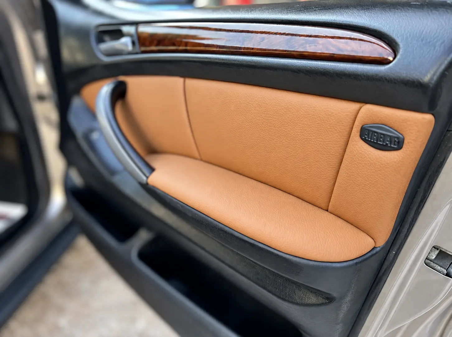 BMW X5 E53 cognac suni deri kapı içi döşeme ve ahşap trim