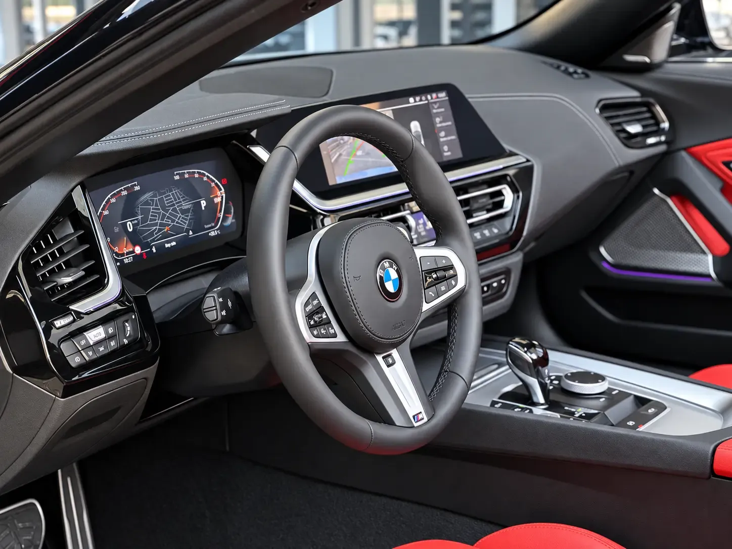 BMW Z4 G29 hakiki deri direksiyon kaplama uygulaması