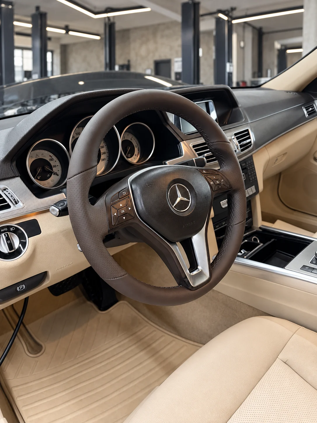 Mercedes-Benz Deri Direksiyon Kaplama