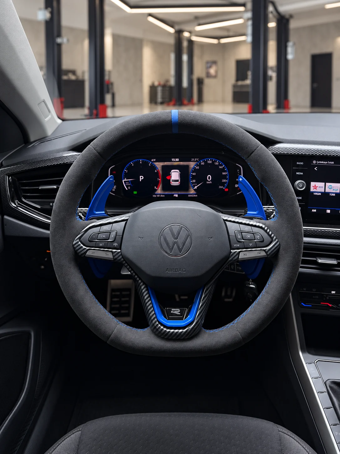 Volkswagen Polo Alcantara direksiyon